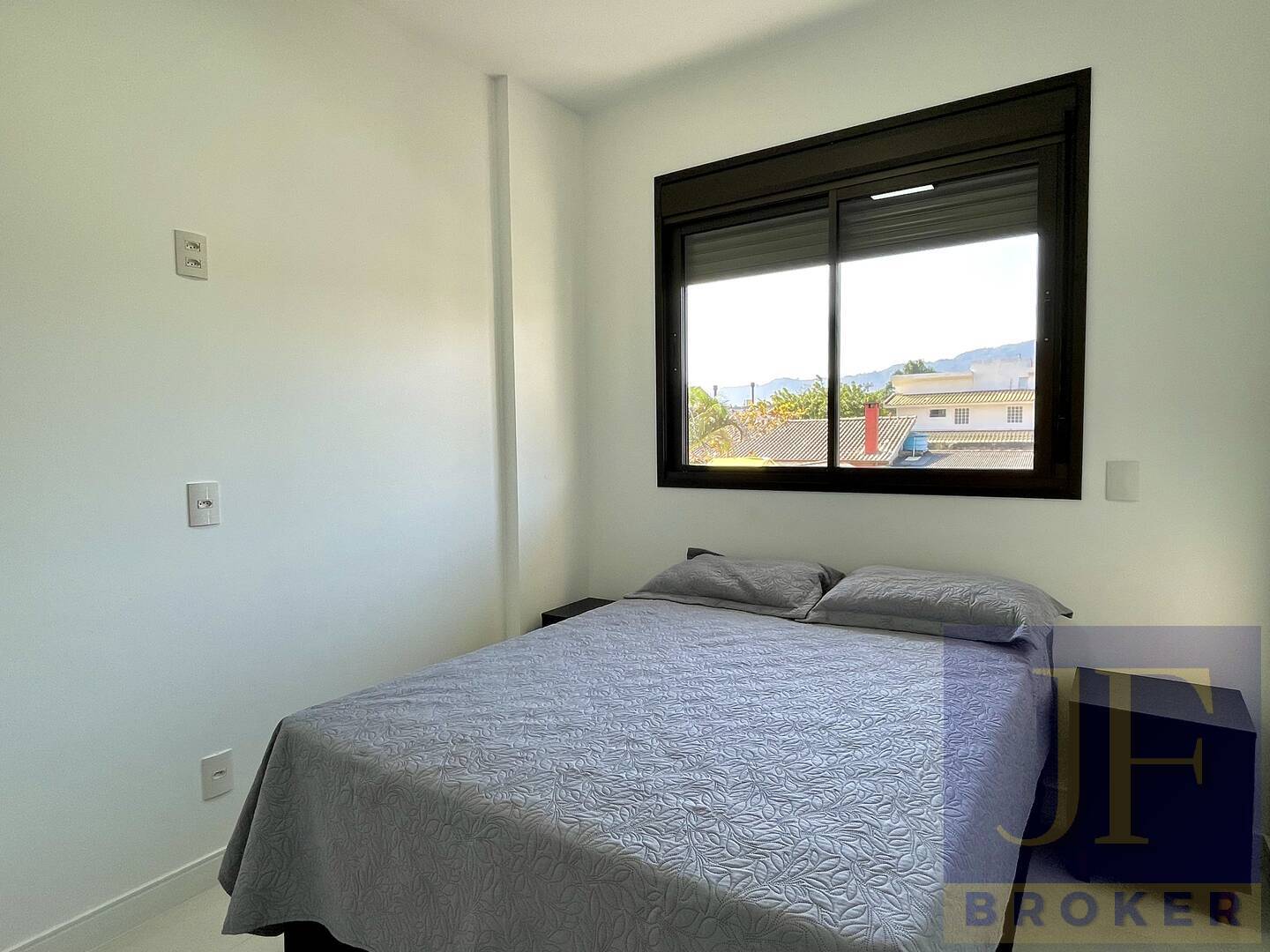 Apartamento à venda e temporada com 2 quartos, 73m² - Foto 33