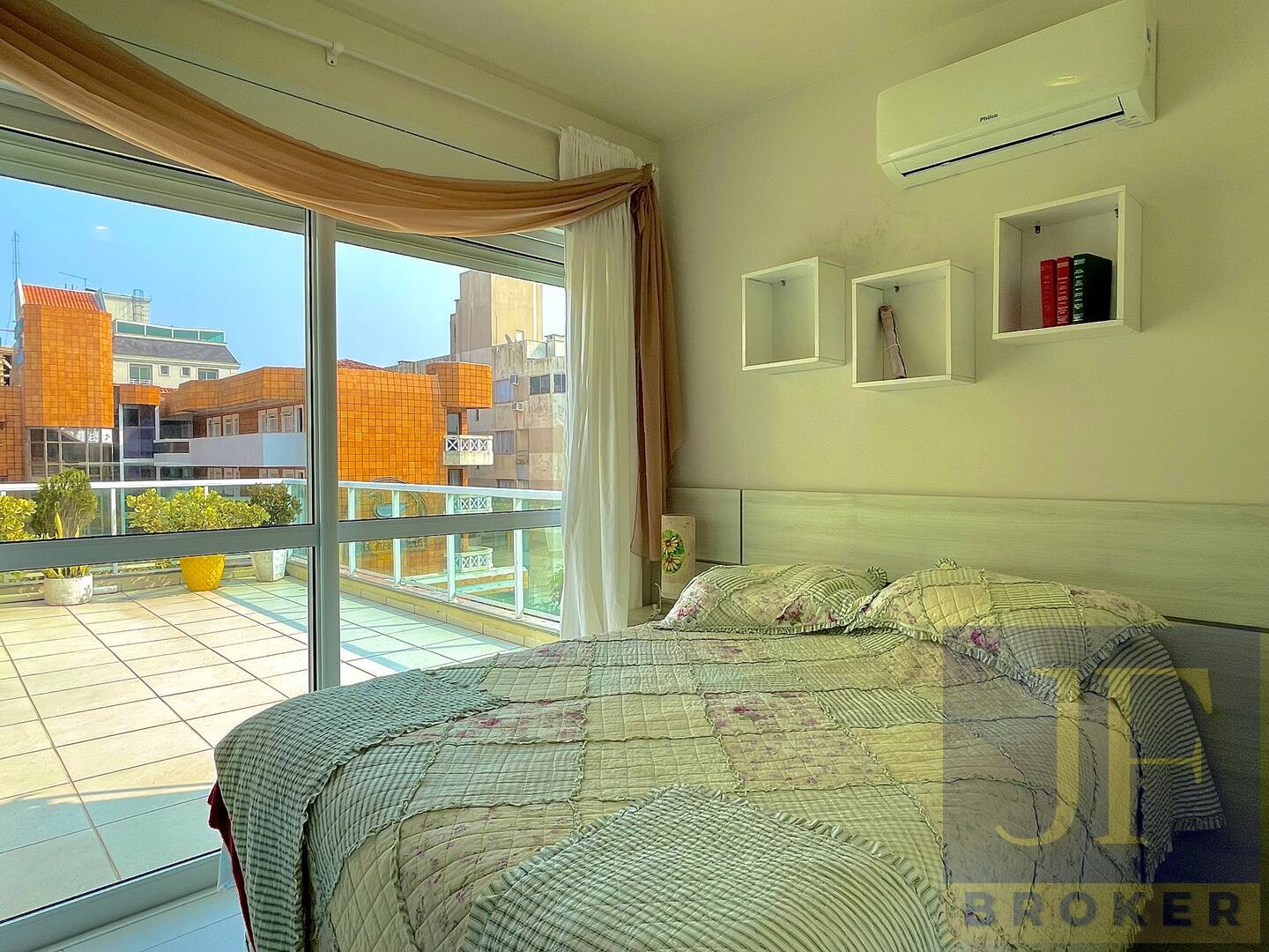 Apartamento à venda e temporada com 2 quartos, 110m² - Foto 19