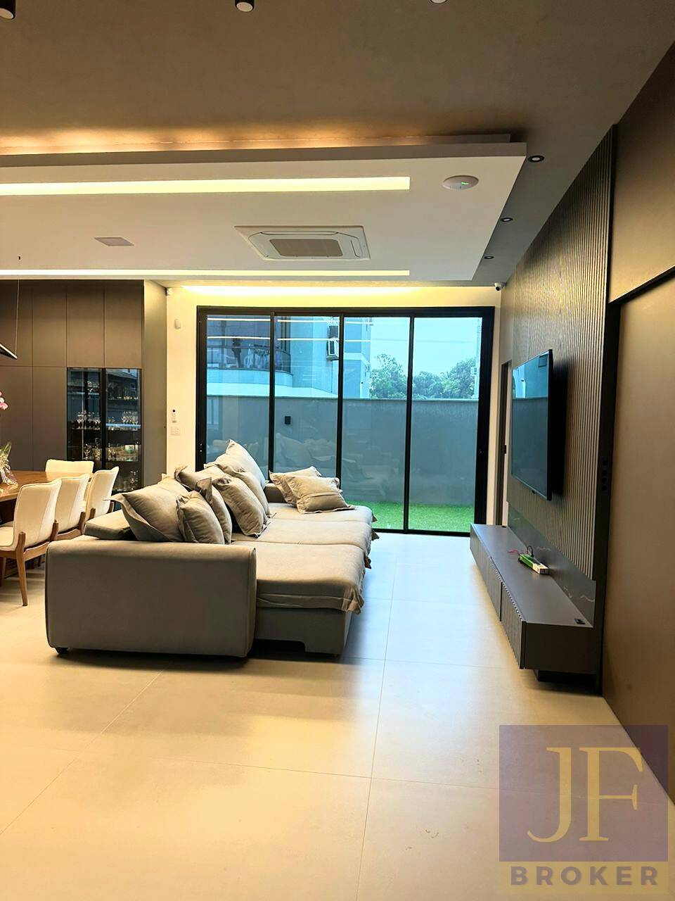 Casa à venda e temporada com 4 quartos, 323m² - Foto 6